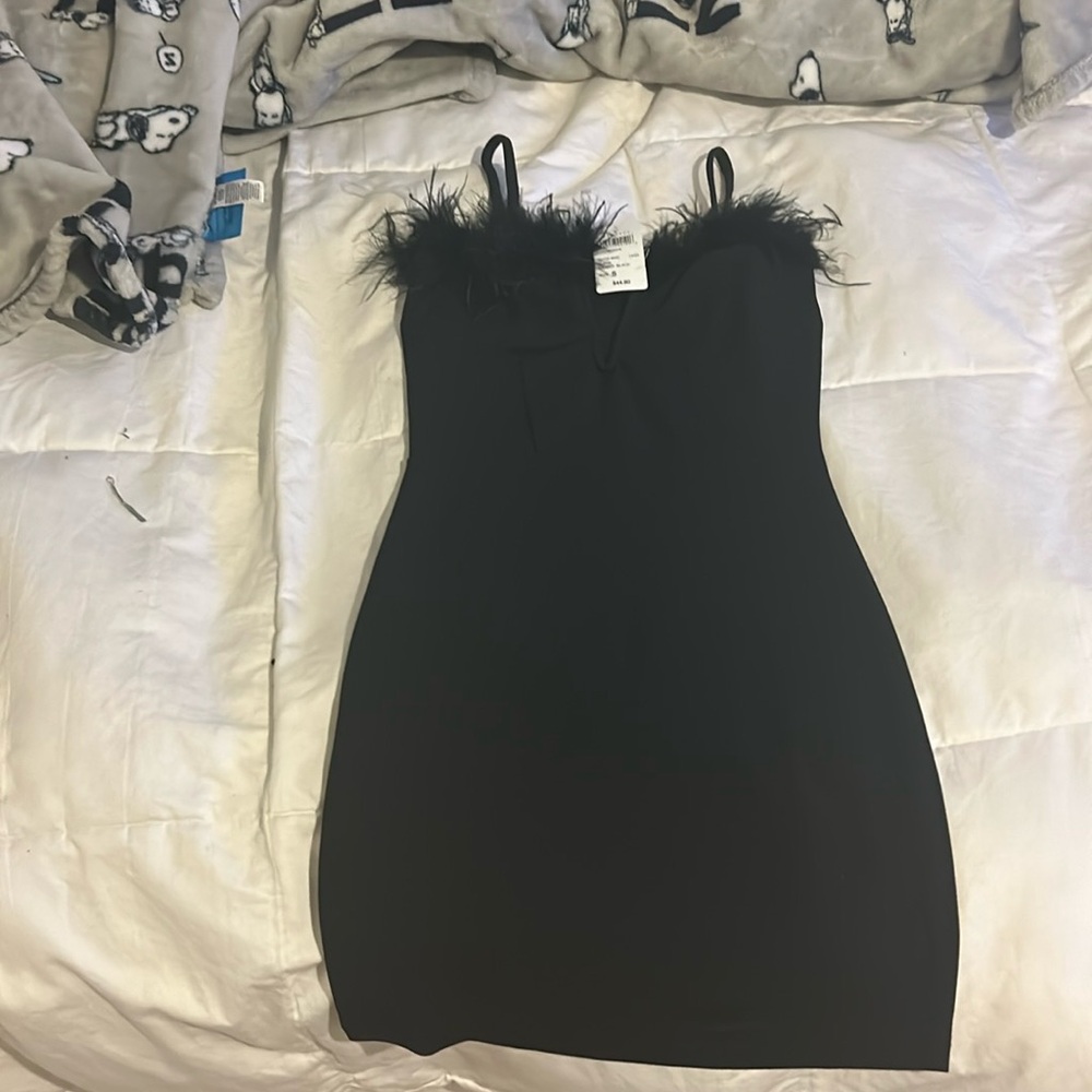 Windsor mini dress black S. Feathered front. - Picture 5 of 5